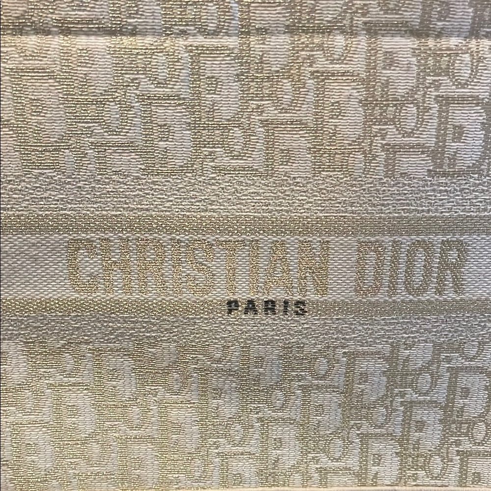 💕Vintage Dior Cream and Gold Mini Tote Bag with Structured Design - Picture 4 of 15